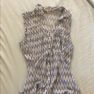 Express button down tank